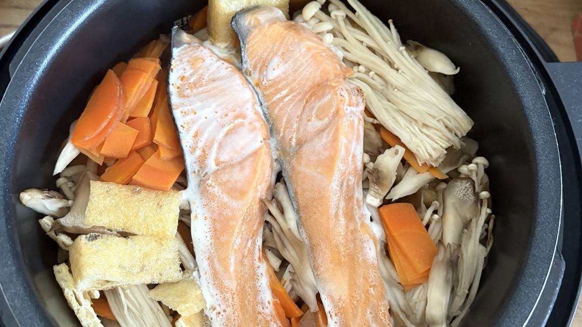 圧力鍋で作った鮭の炊き込みご飯