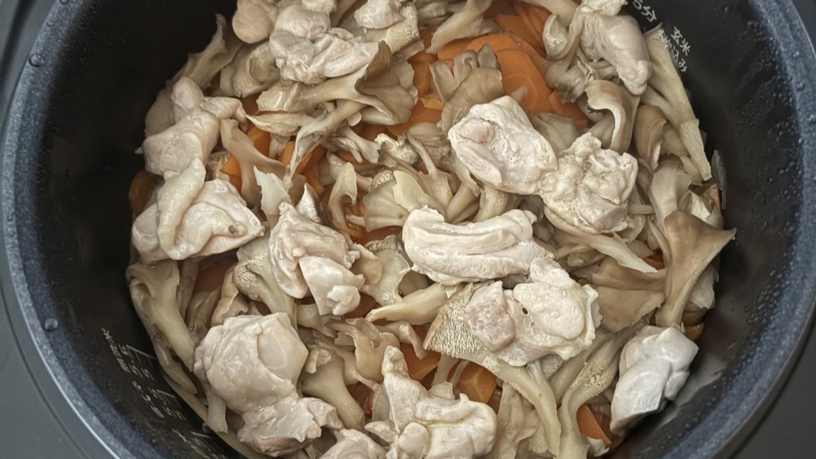鶏ごぼうの炊き込みご飯